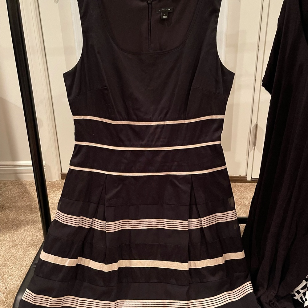 Ann Taylor Dress Size 4